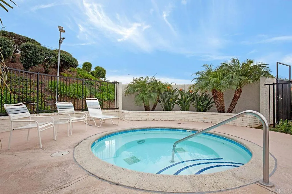 https://cdn.realtyfeed.com/cdn/127/306568515/c277562ab77e36c9314cf84e8f5b029b.webp