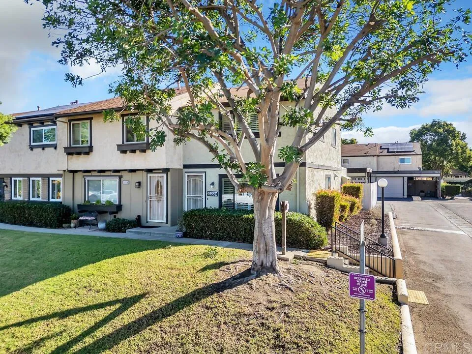 https://cdn.realtyfeed.com/cdn/127/306568609/75775ebb388f4312fa4264a1a9f26ae0.webp