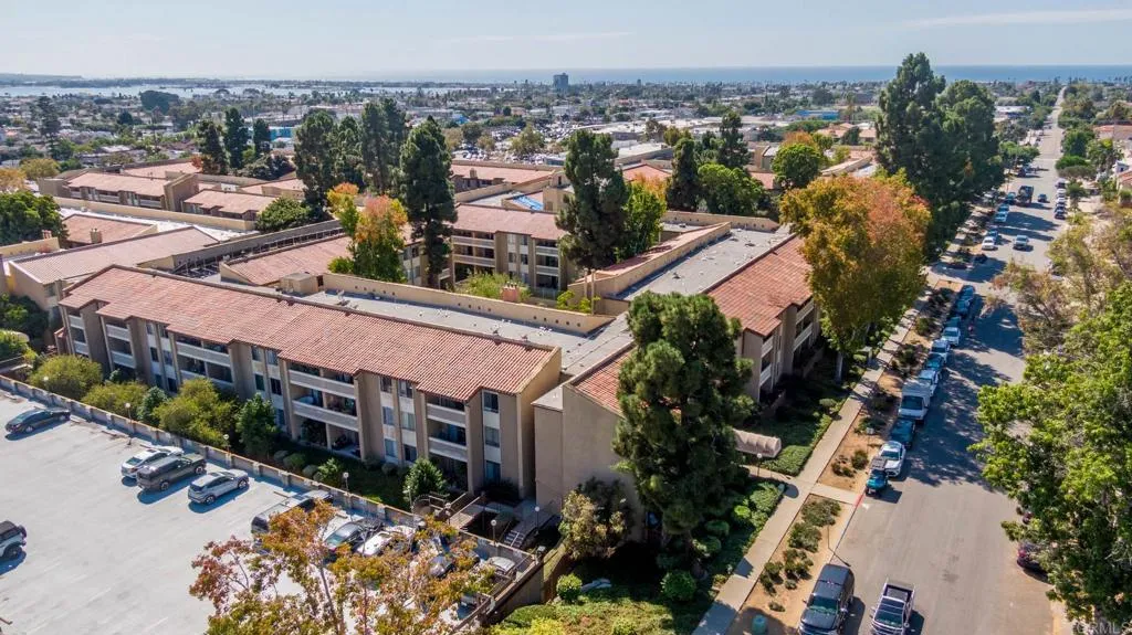 https://cdn.realtyfeed.com/cdn/127/306568686/21d2e0c933dd812fd5f836036306450b.webp