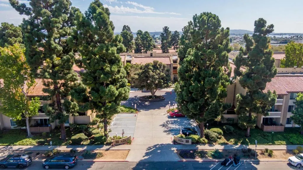 https://cdn.realtyfeed.com/cdn/127/306568686/23a9fafdcc266e475230f290d7329a58.webp