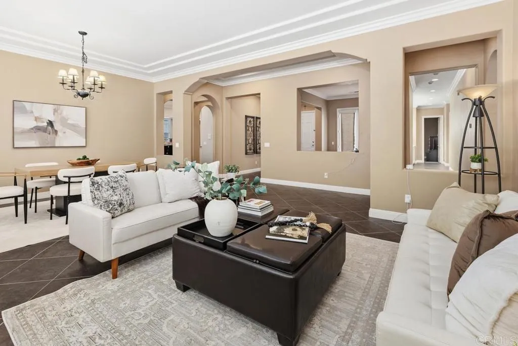 https://cdn.realtyfeed.com/cdn/127/306568702/1d3bb92bfdcb21236d8de269ca4c137d.webp