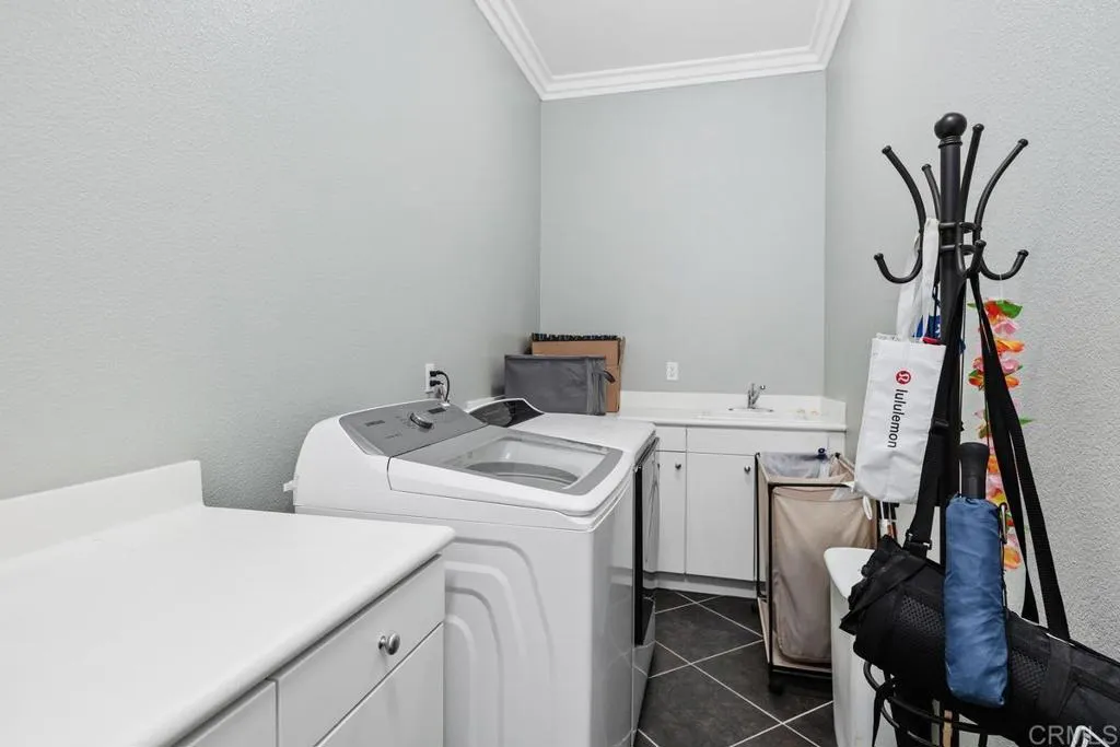 https://cdn.realtyfeed.com/cdn/127/306568702/dcf0a9a93ffdef778900ef84febfaae1.webp