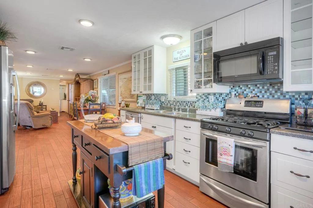 https://cdn.realtyfeed.com/cdn/127/306568807/c84493cd918a58389233fadffce68177.webp