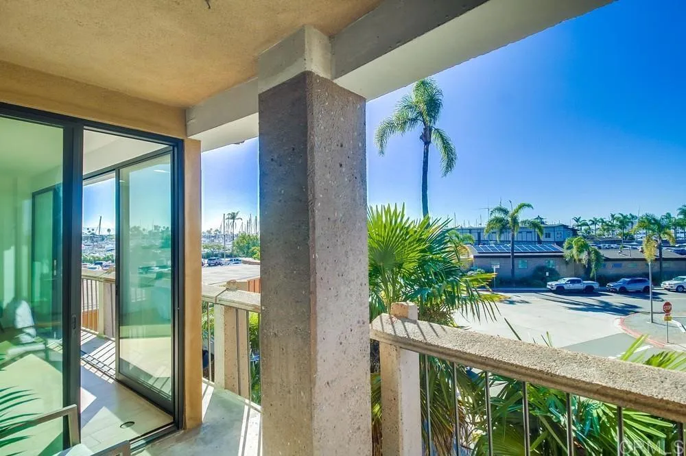 https://cdn.realtyfeed.com/cdn/127/306568841/2fb78de6647081005acfc4484e95d4c7.webp