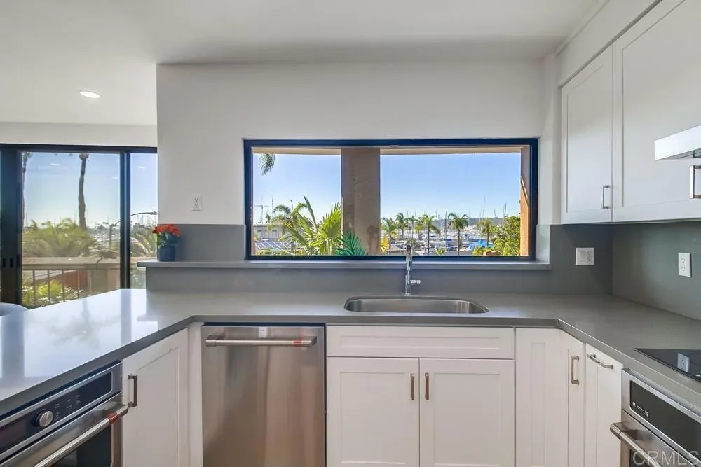 https://cdn.realtyfeed.com/cdn/127/306568841/8e6b6eda646a9fb9b859e5dc8b46f15f.webp