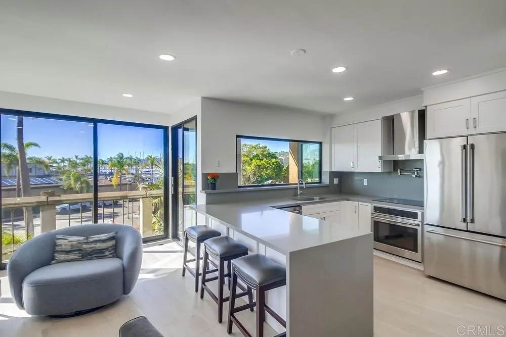 https://cdn.realtyfeed.com/cdn/127/306568841/c5f296a41b80fd18b8e2c10eaeb79f26.webp