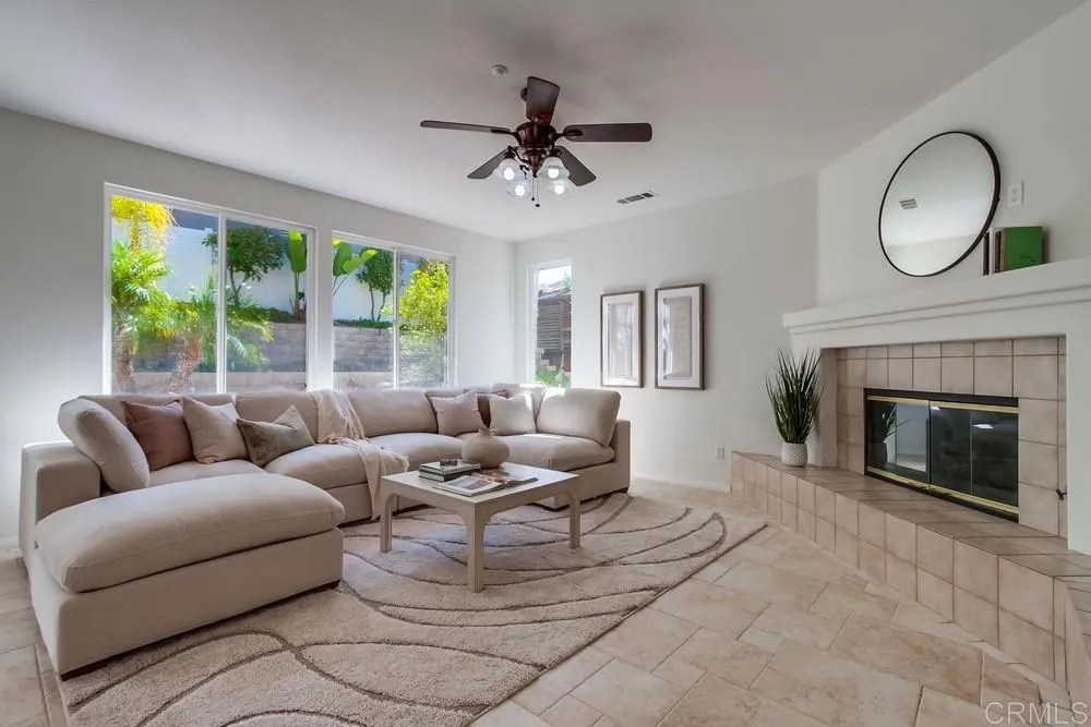 https://cdn.realtyfeed.com/cdn/127/306568852/300a0f7a9c5cbf91e5f13593bc6ff8a8.webp