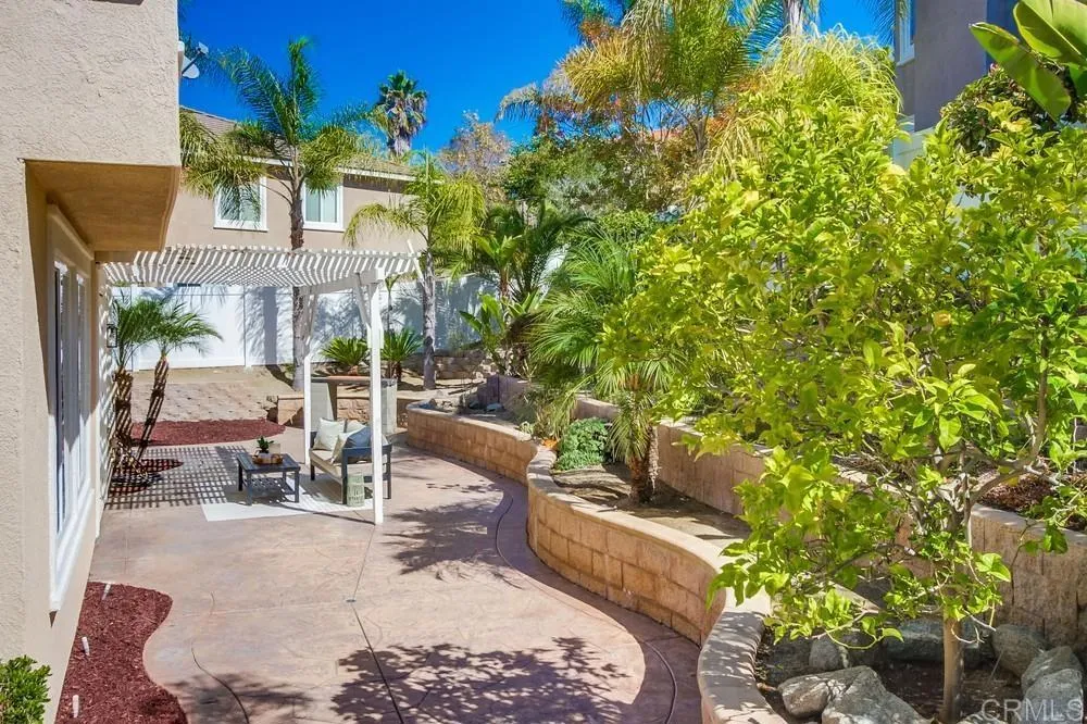https://cdn.realtyfeed.com/cdn/127/306568852/94b06a1780285d8e37e807920b0f25b4.webp
