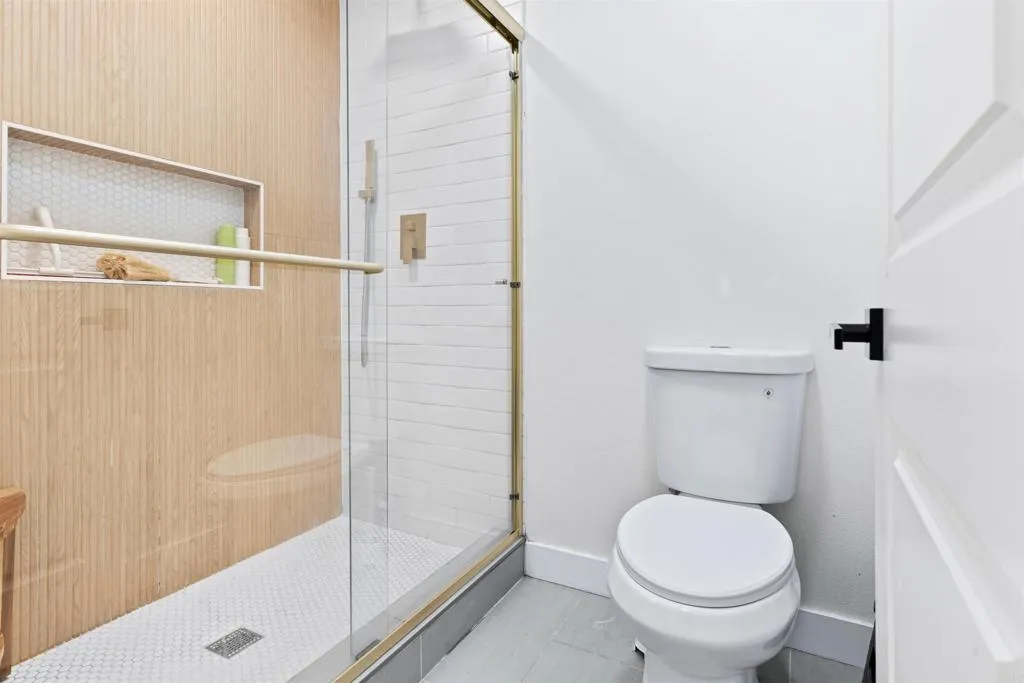 https://cdn.realtyfeed.com/cdn/127/306568881/aa472c12c14905ecef43c27d51ad4e70.webp