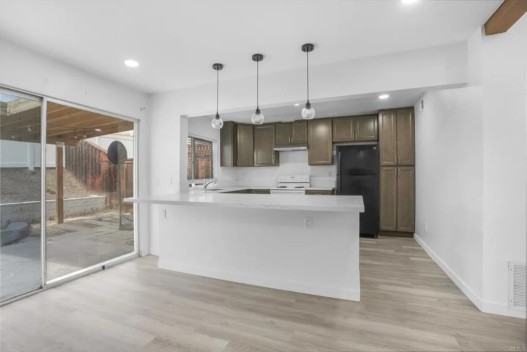 Photo #5: PTP2507913 Listing: Photo #5