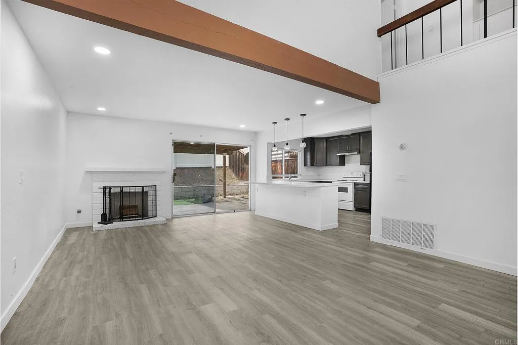 Photo #2: PTP2507913 Listing: Photo #2