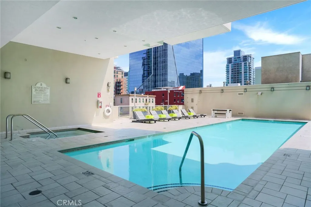 https://cdn.realtyfeed.com/cdn/127/306568892/05f067dc62517b944e92ba00ef7338d4.webp