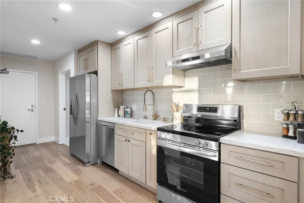 Photo #8: PW25239827 Listing: Photo #8