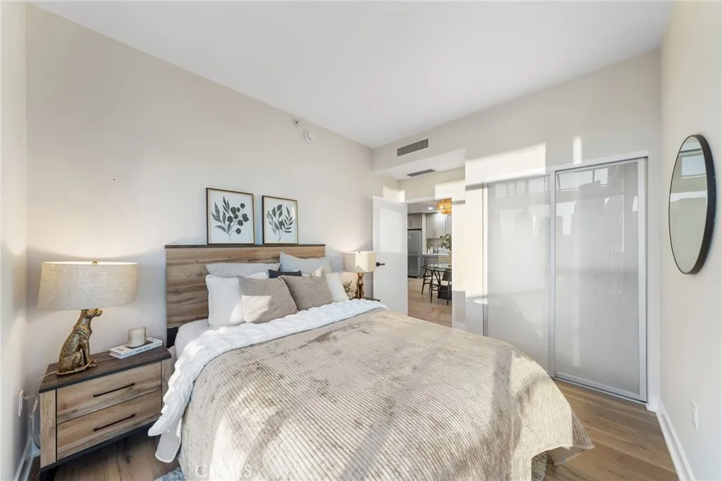 Photo #13: PW25239827 Listing: Photo #13
