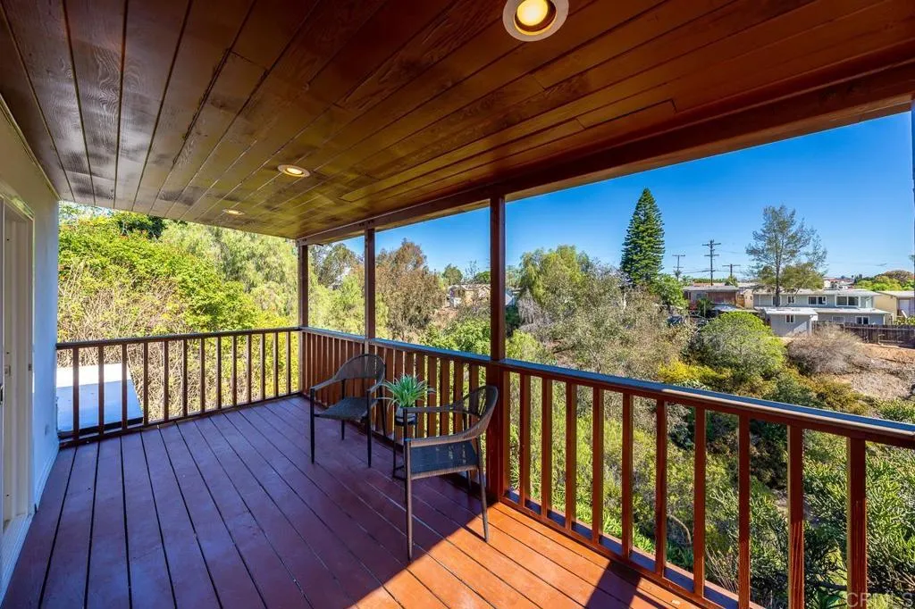 https://cdn.realtyfeed.com/cdn/127/306568903/c8c86c88669abe6d44c526872ecb9391.webp