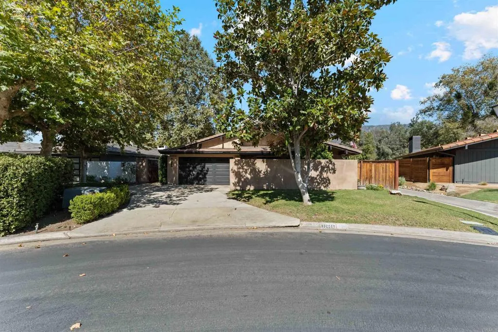 https://cdn.realtyfeed.com/cdn/127/306568969/5665c3d243da70be58612978b3009e1c.webp