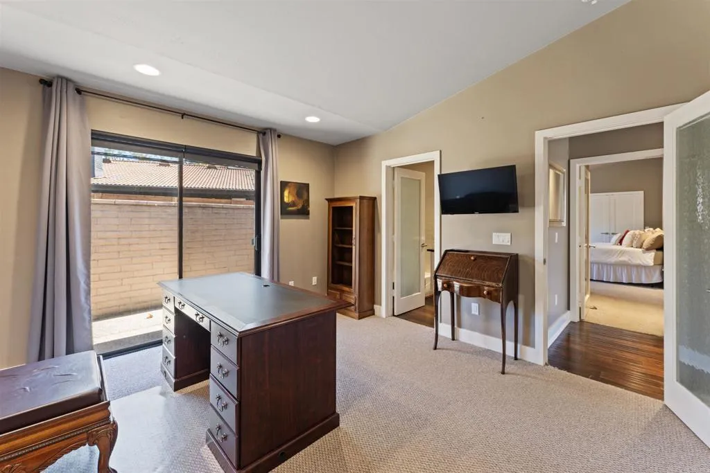 https://cdn.realtyfeed.com/cdn/127/306568969/a5c9b8081a2037b641e4a9bb55028c9c.webp