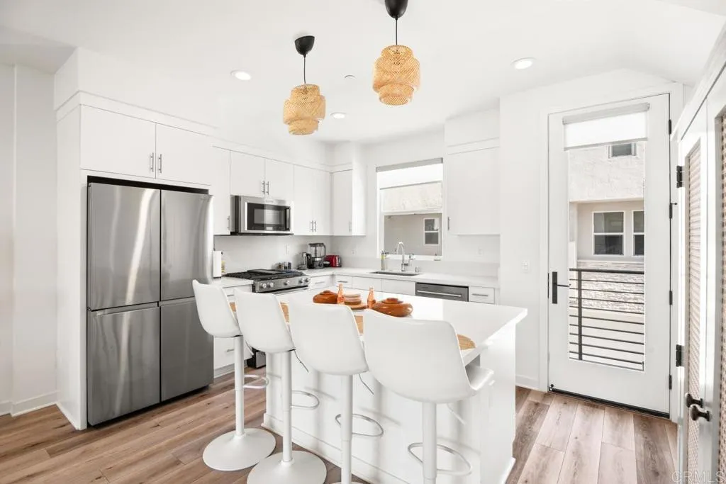 https://cdn.realtyfeed.com/cdn/127/306568973/ed562220a92f72610c6c631ce4a42bf5.webp