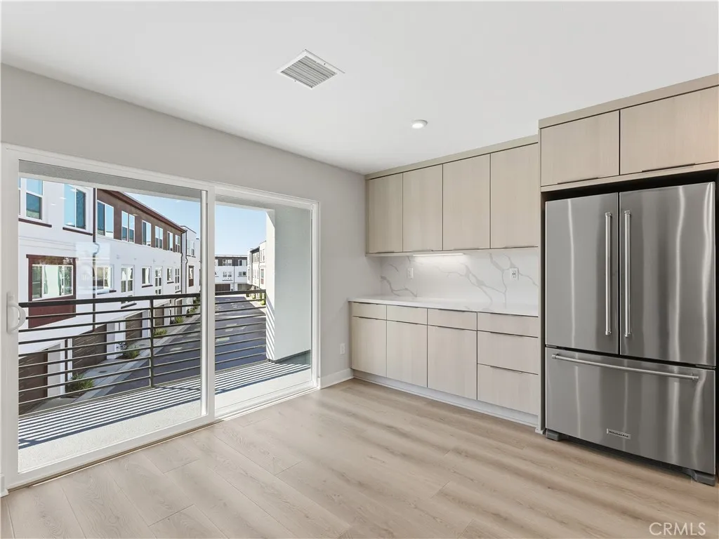 https://cdn.realtyfeed.com/cdn/127/306568979/93b28bbdf349166794b5446570b43459.webp