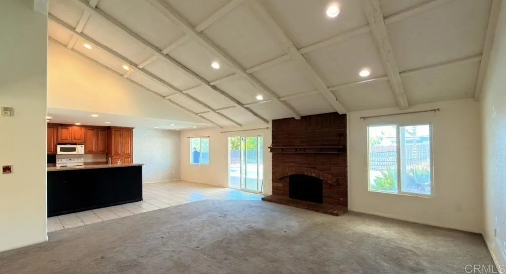 https://cdn.realtyfeed.com/cdn/127/306568980/3ca61c7026a3c0af84f3895ddf722bff.webp