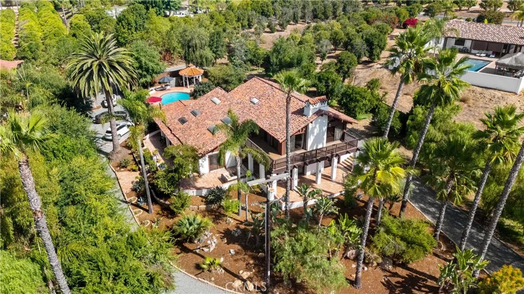 https://cdn.realtyfeed.com/cdn/127/306569169/74389fb03c0adb4c185177b21667992d.webp