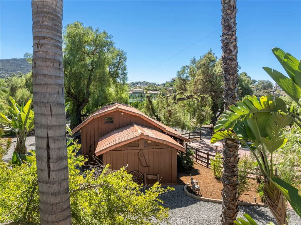 https://cdn.realtyfeed.com/cdn/127/306569169/7cfb1336a8a6d9737ae4e10ba051eee5.webp