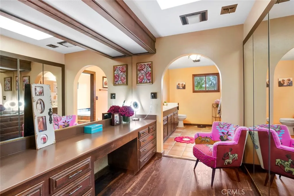 https://cdn.realtyfeed.com/cdn/127/306569169/9489f74c9d0656e07f011ff97beceab3.webp
