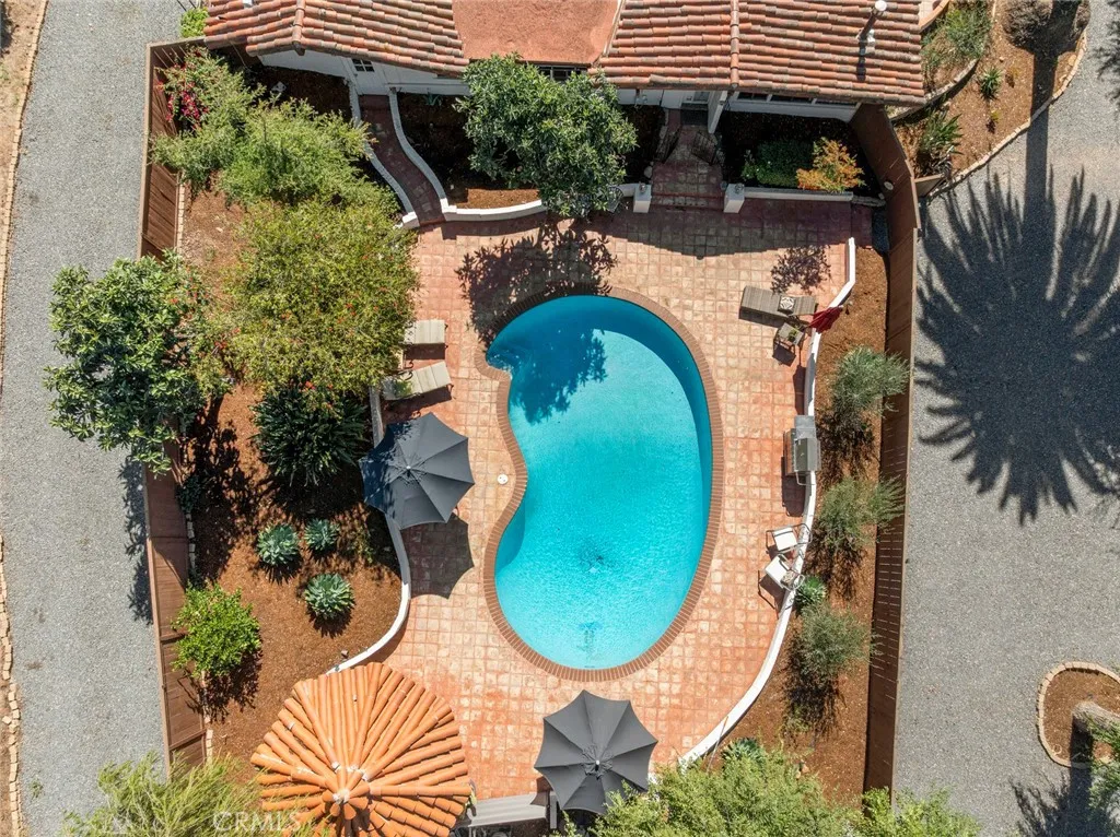 https://cdn.realtyfeed.com/cdn/127/306569169/b1fba30b6f6516fb80adaf82296d5e58.webp