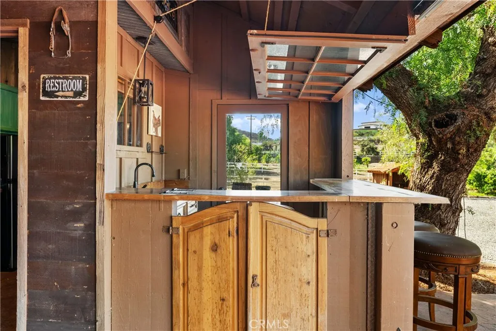 https://cdn.realtyfeed.com/cdn/127/306569169/d4a541c96cb1b399dfa157699fd7b92e.webp