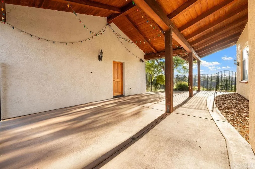 https://cdn.realtyfeed.com/cdn/127/306569204/8fe73d40a7c6590bbda93d557a33a4e6.webp