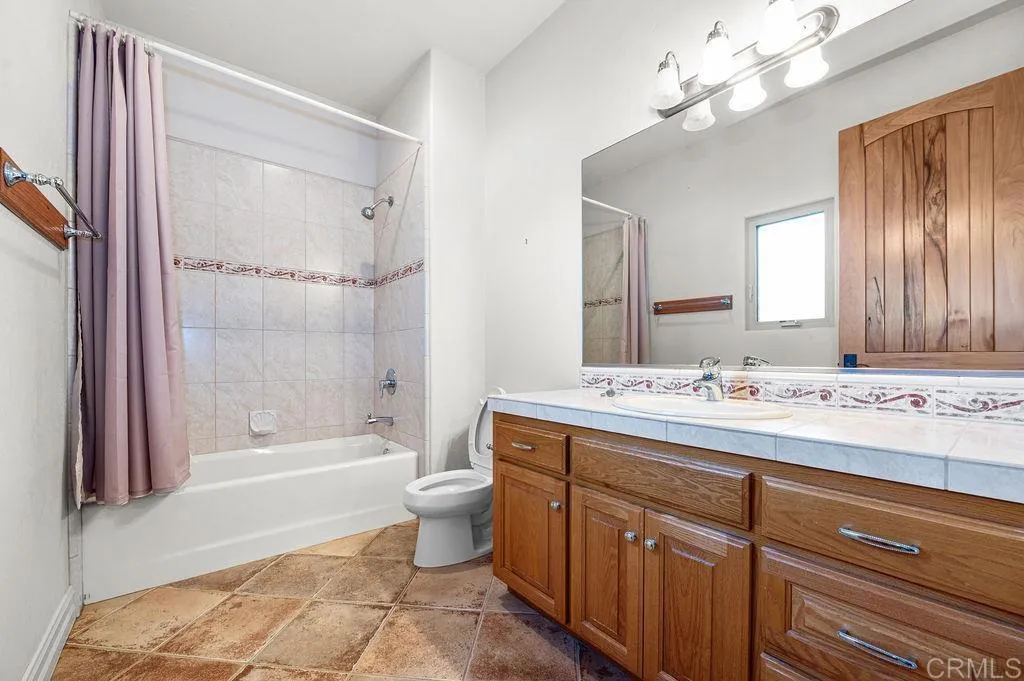 https://cdn.realtyfeed.com/cdn/127/306569204/ef2300df445b9f43a56d3b22bf405591.webp