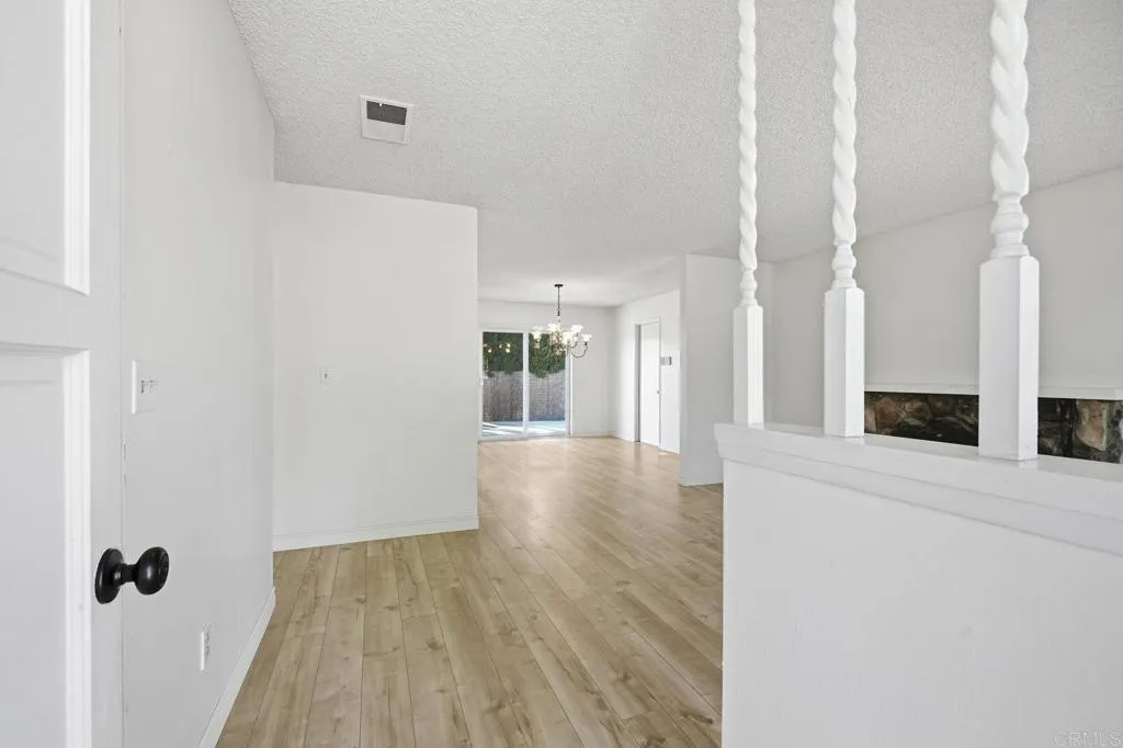 https://cdn.realtyfeed.com/cdn/127/306569236/fc89b5d3070960b8ac266b51b3307516.webp