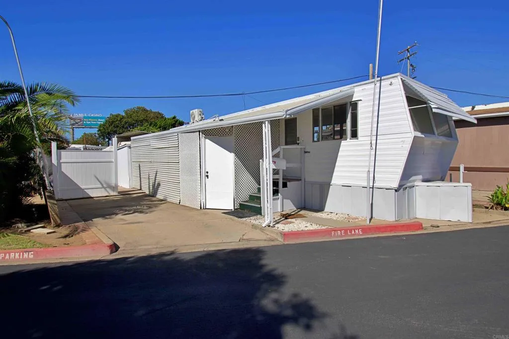 https://cdn.realtyfeed.com/cdn/127/306569246/35c269f2ace5c6262627355944301b09.webp