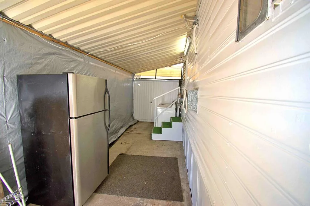 https://cdn.realtyfeed.com/cdn/127/306569246/597af8c81f007631f7cd675c0a155cdd.webp