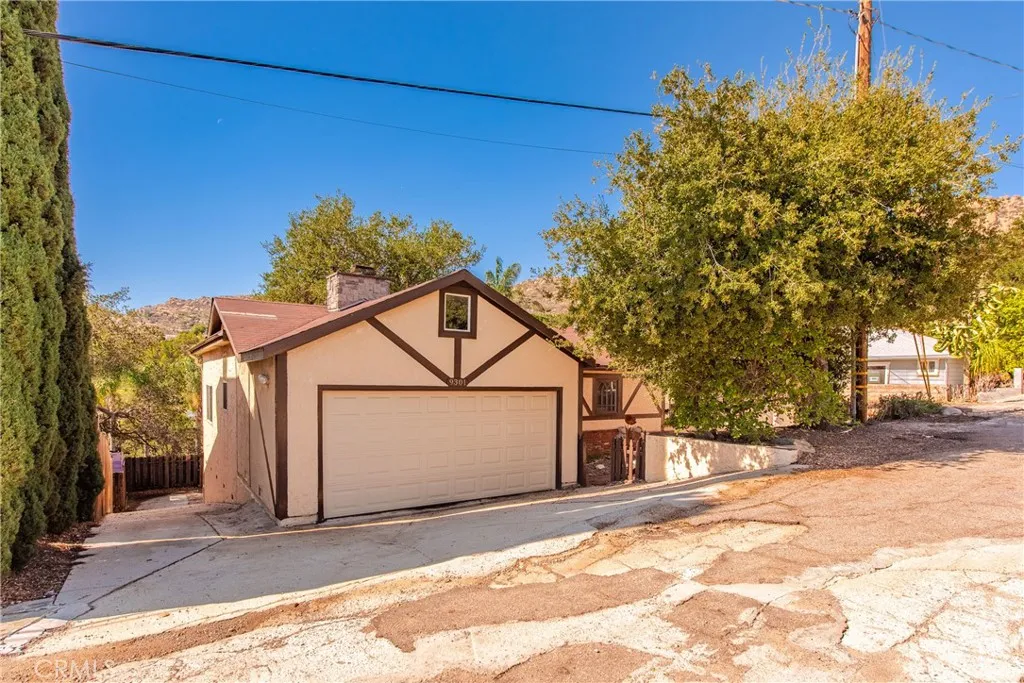 Chatsworth, CA 91311