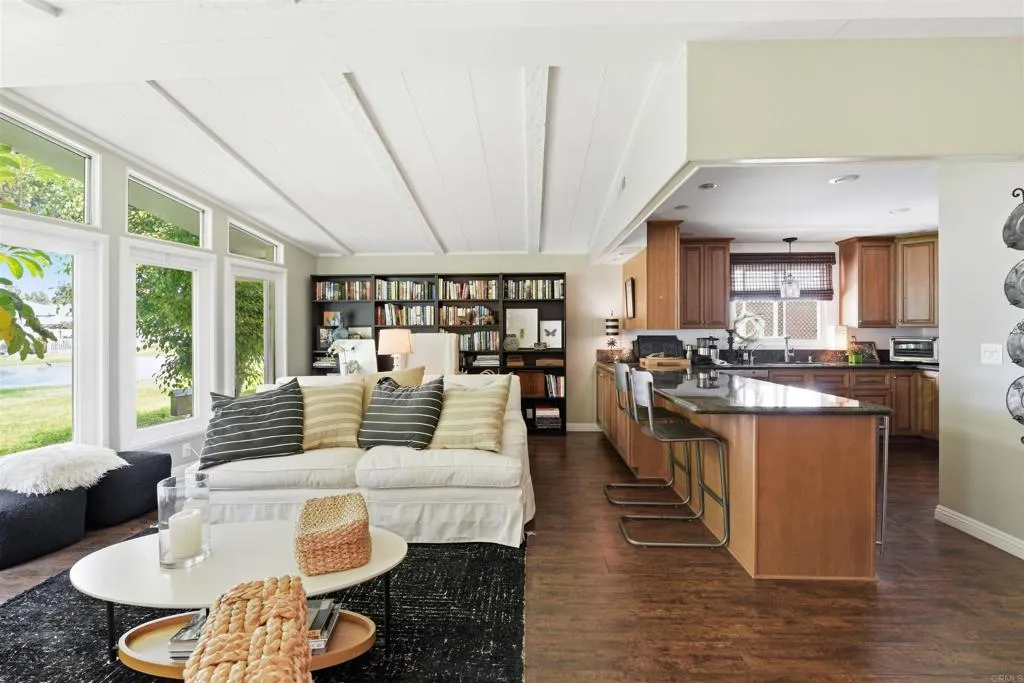 https://cdn.realtyfeed.com/cdn/127/306569351/82c779b580b1278c762c8eb6c320f384.webp
