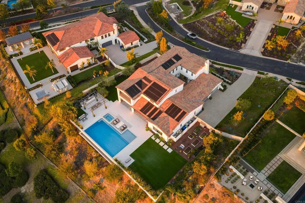 https://cdn.realtyfeed.com/cdn/127/306569400/1c0bb330da82d77c36fda85384e3dd49.webp