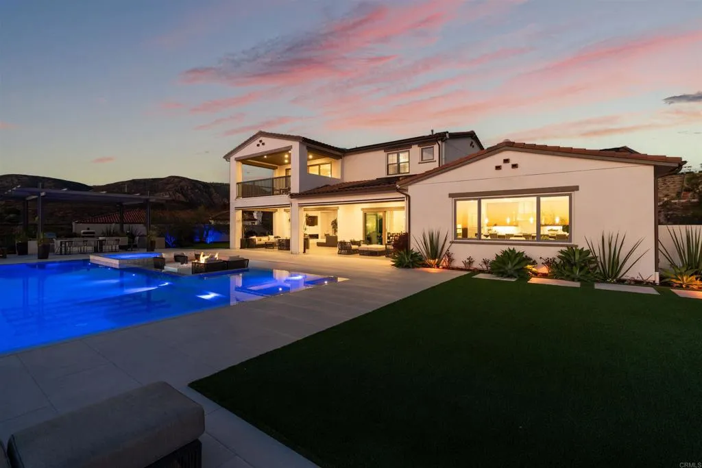 https://cdn.realtyfeed.com/cdn/127/306569400/eb5e7d2c17879a9a4ea9667fcae75a4b.webp