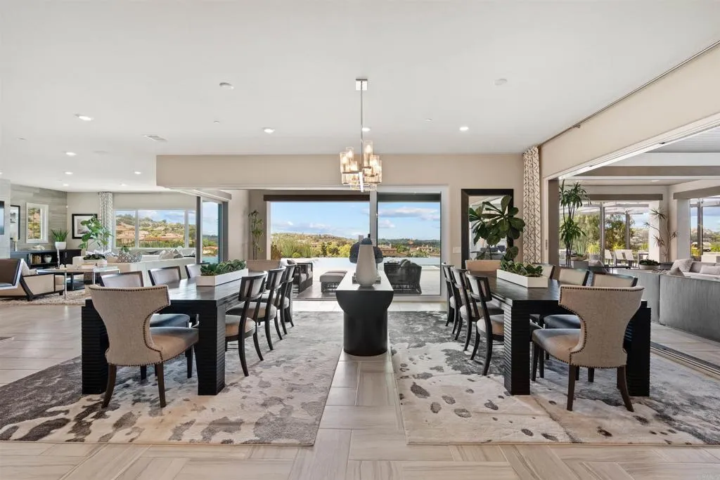 https://cdn.realtyfeed.com/cdn/127/306569400/f542474bb495d0d939fc4579a80664f4.webp