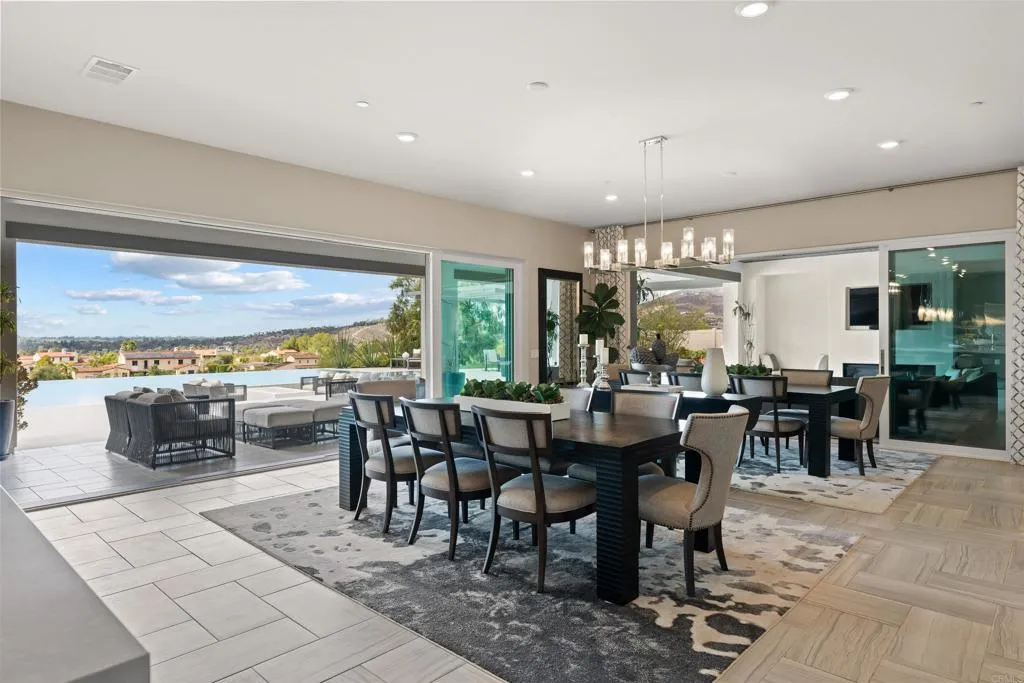 https://cdn.realtyfeed.com/cdn/127/306569400/fde4ef5dba8b0aadbaab4656b60b7580.webp