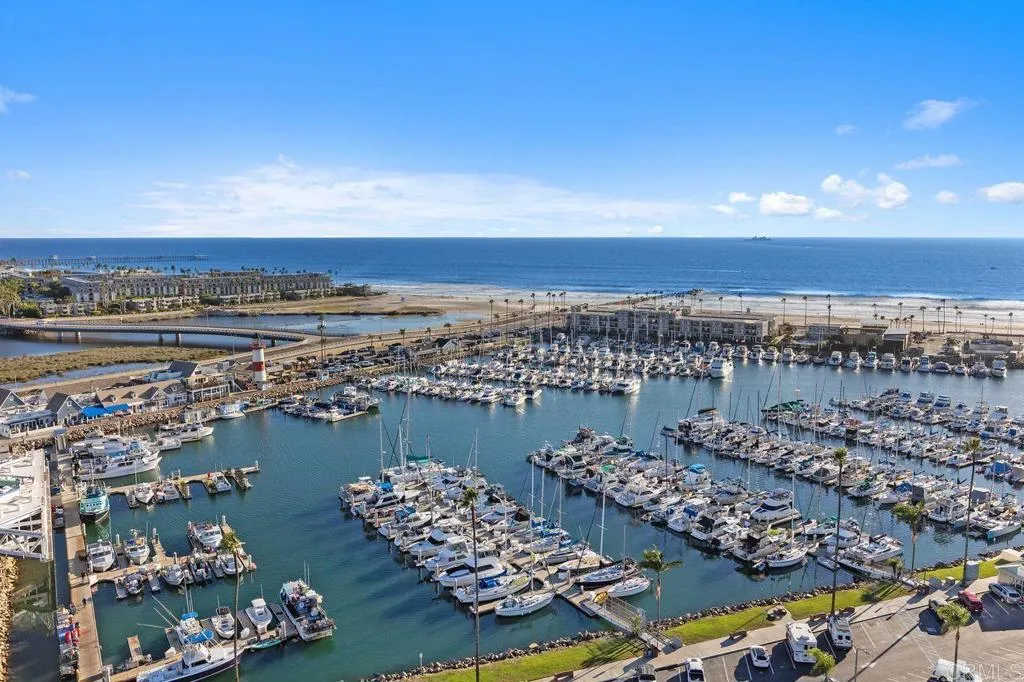 https://cdn.realtyfeed.com/cdn/127/306569406/b41f802fe8cace722eb6c04fea3698c6.webp