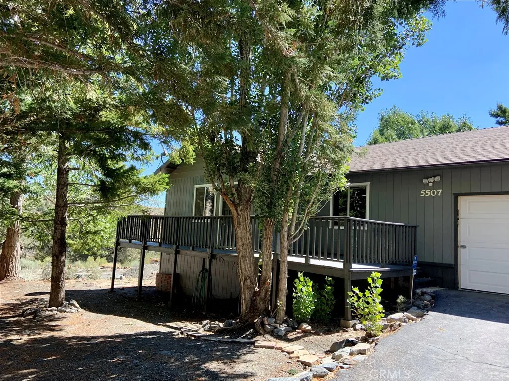 5507 Zermatt, Wrightwood, CA 92397 - Photo 2 of 28, Wrightwood, CA
