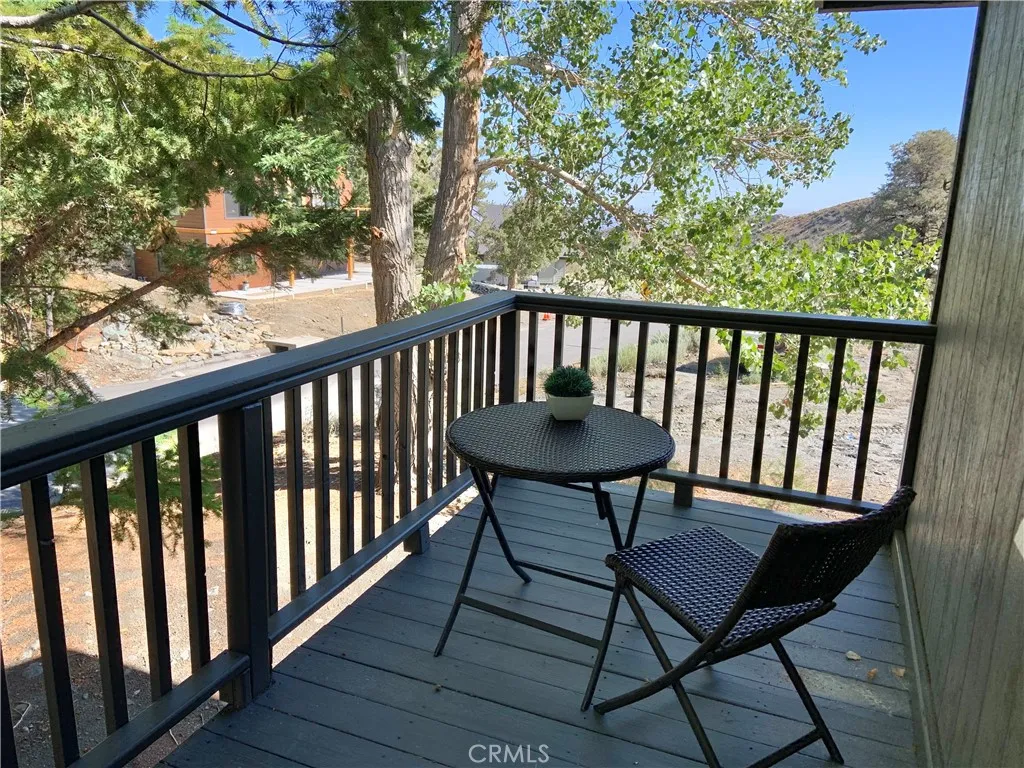 5507 Zermatt, Wrightwood, CA 92397 - Photo 4 of 28, Wrightwood, CA