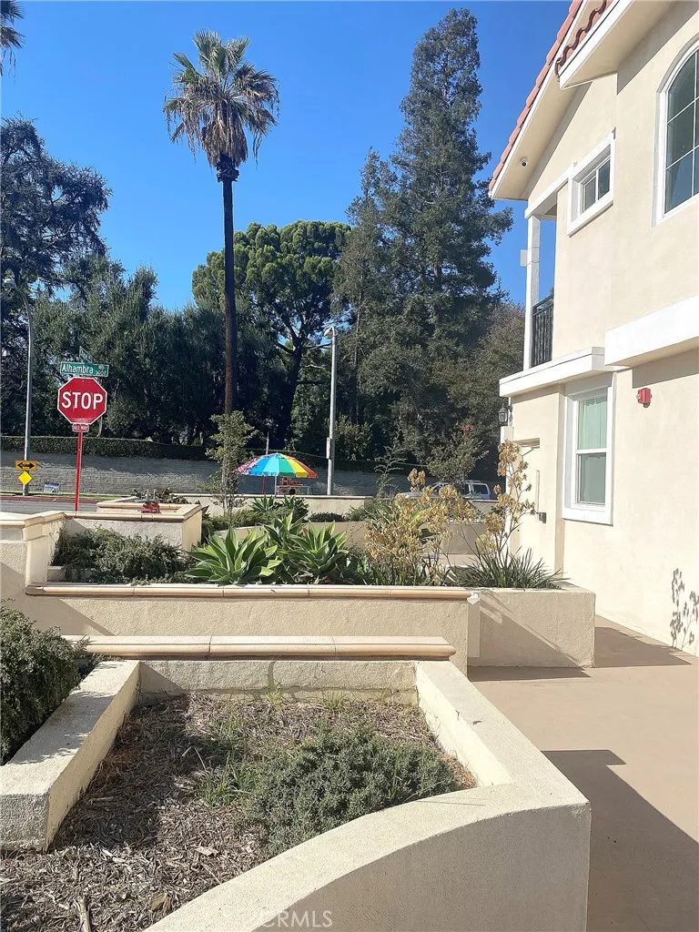 300 E Alhambra Road Unit D, Alhambra, CA 91801 - Photo 3 of 20, Alhambra, CA