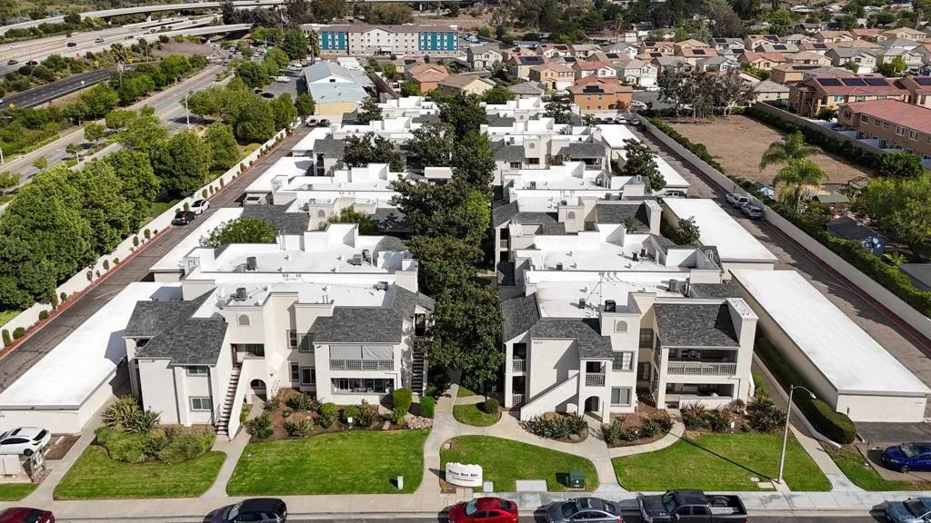 https://cdn.realtyfeed.com/cdn/127/306569588/f98f0f5f4f26f32db83237afc20b2783.webp