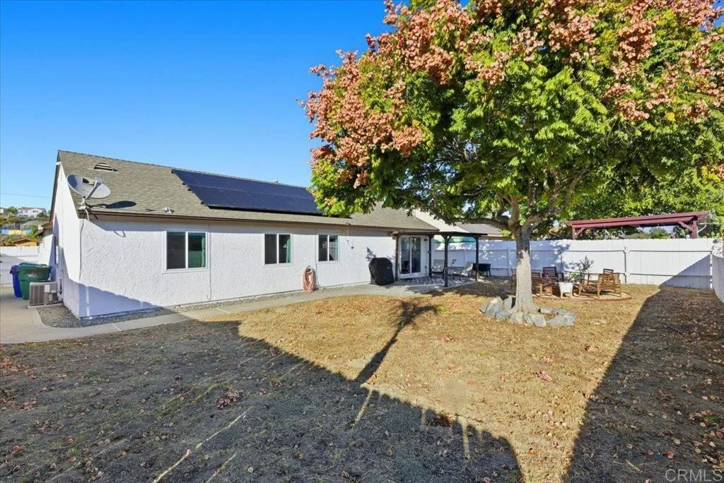 https://cdn.realtyfeed.com/cdn/127/306569591/8df0b563dfe5b79935fdca47df0b5b9c.webp