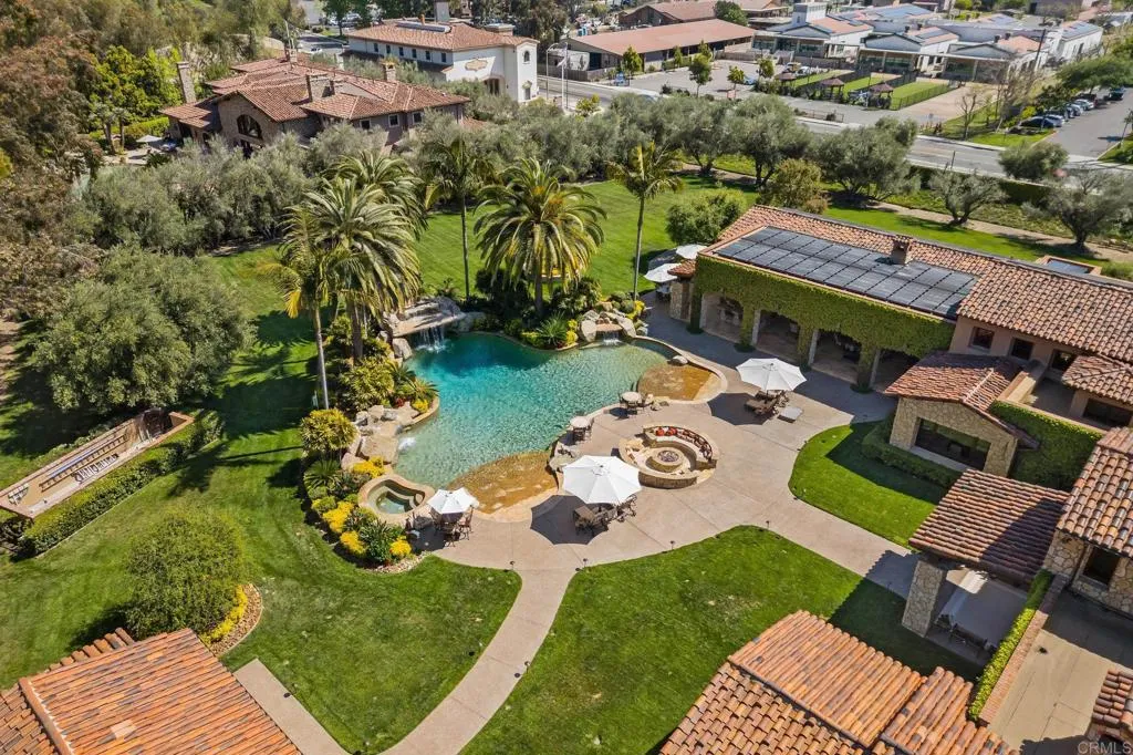 https://cdn.realtyfeed.com/cdn/127/306569724/d1172f70714c38bdffd63fd58b97c432.webp