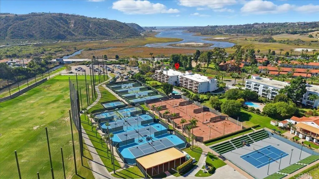 https://cdn.realtyfeed.com/cdn/127/306569735/b5ecf5aedb719e86f78a7f0713c8913f.webp