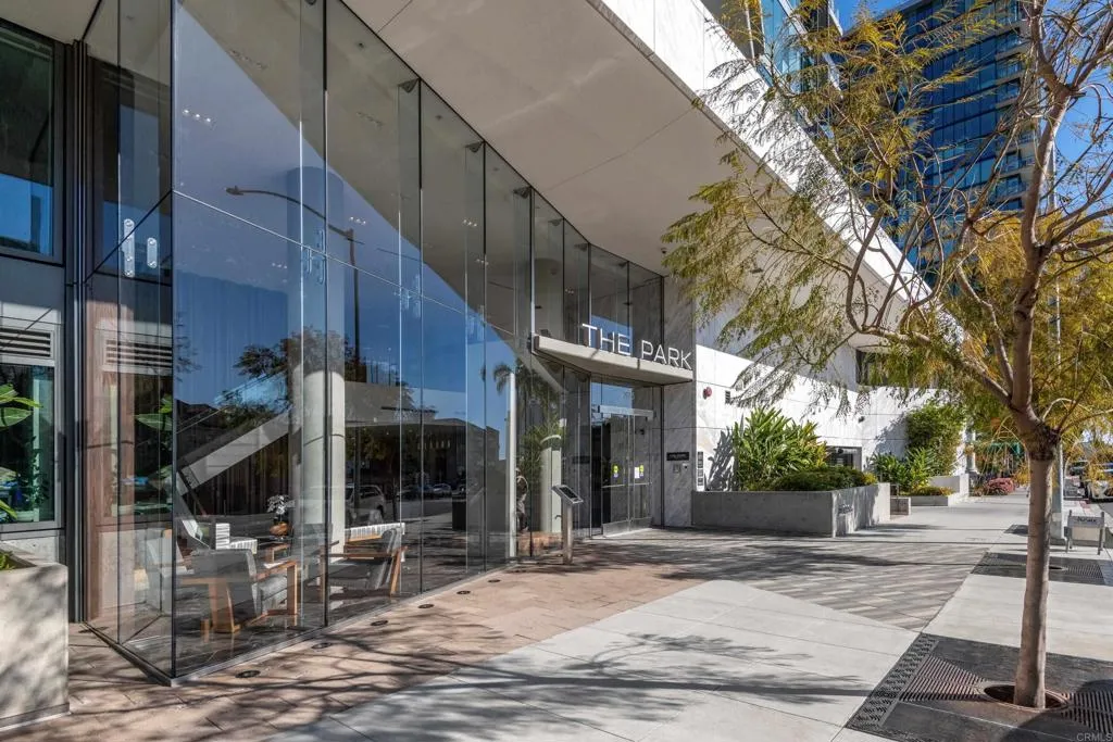 https://cdn.realtyfeed.com/cdn/127/306569802/b733aa932fcf5083bf7afdcc0aeaefdc.webp