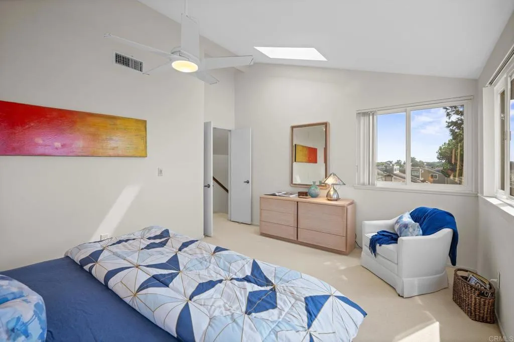 https://cdn.realtyfeed.com/cdn/127/306569823/02b759df33e48774bee7ca15ee0d11bd.webp